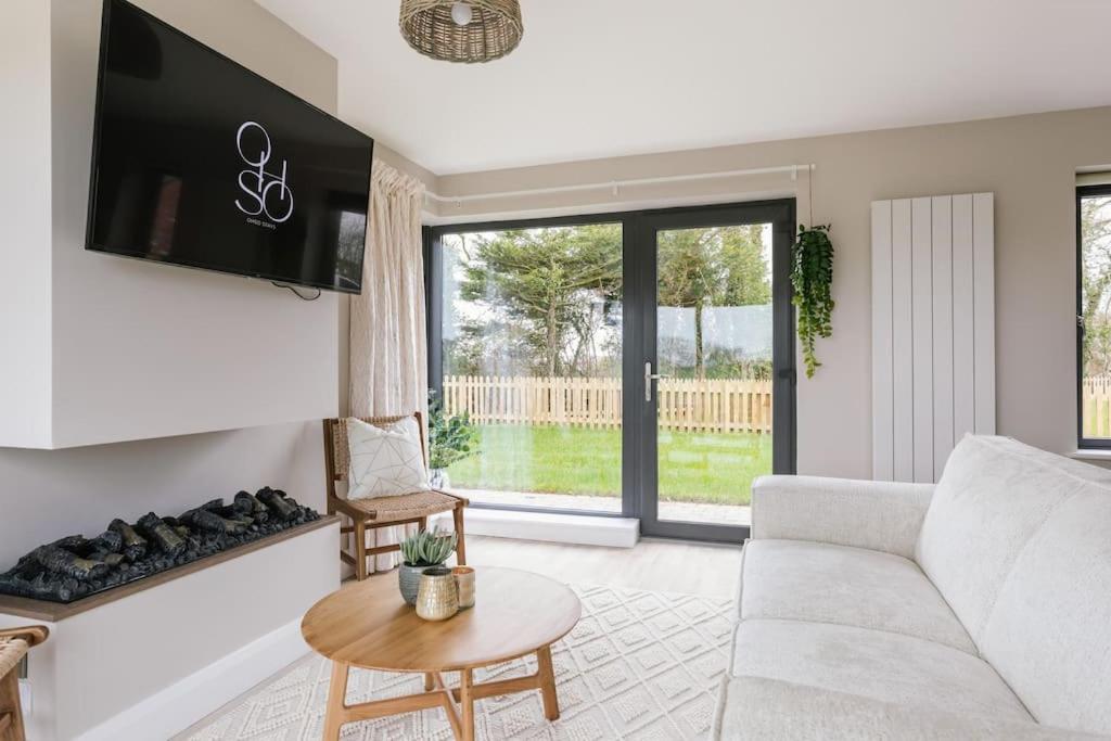 The Byre At Corrstown Village Portrush Bagian luar foto
